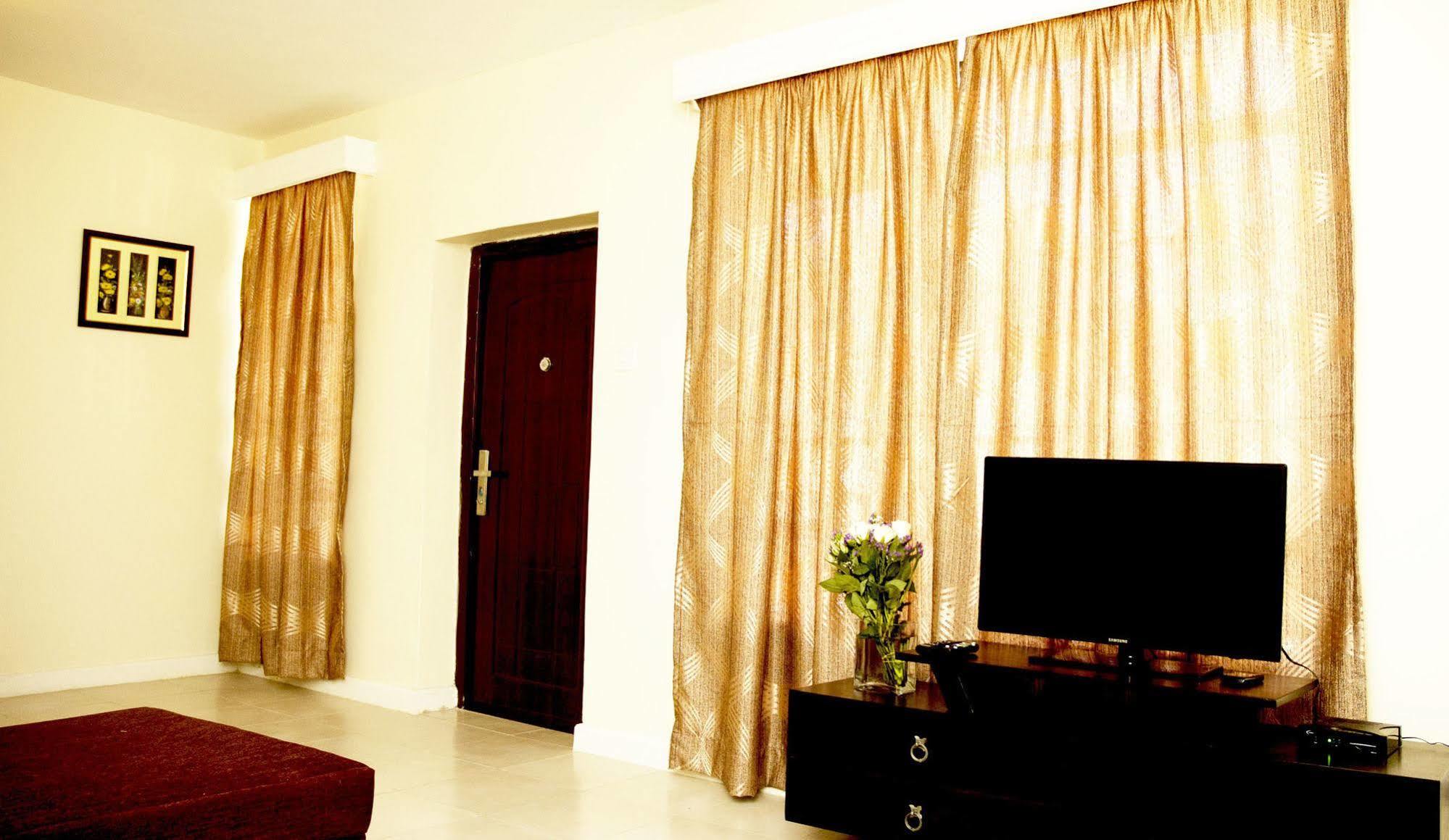 Nairobi Airport Hotel Syokimau ภายนอก รูปภาพ